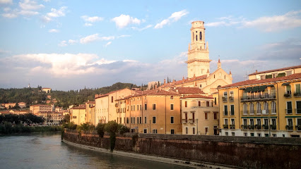 Dott.ssa Alessandra Ruggiero, Medicina Estetica e Dermatologia.